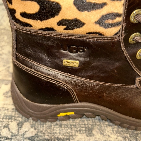 UGG Women's Dark Brown and Leopard Print Winter Boots - Picture 9 of 11